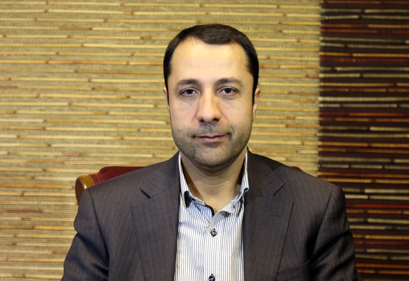 علی صالح آبادی