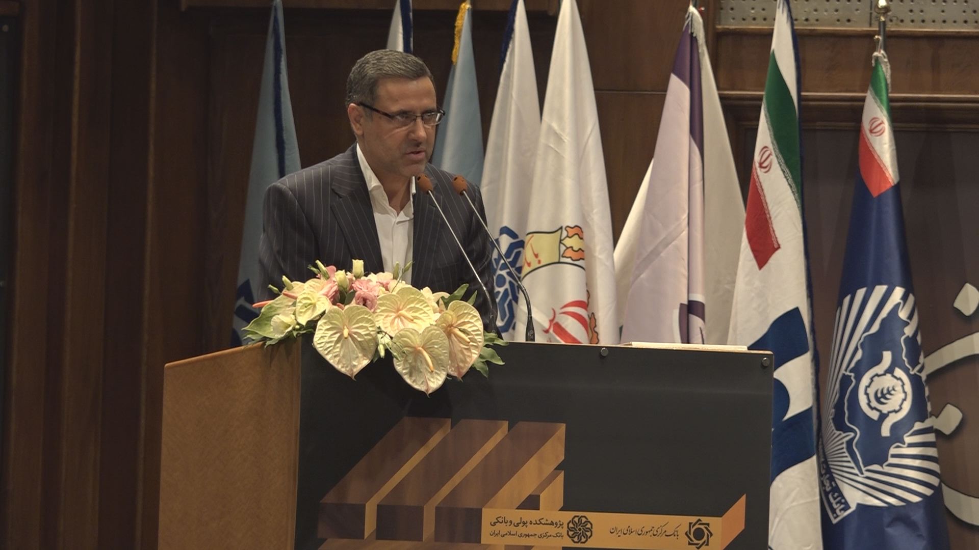 علی دیواندری 