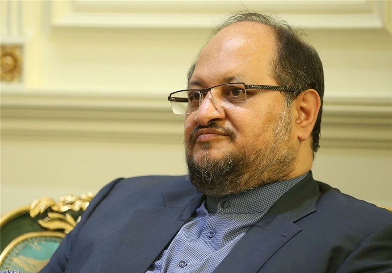 محمد شریعتمداری