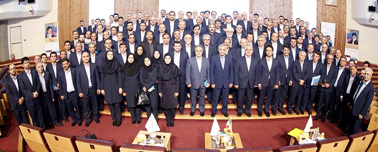 همایش روسای شعب بانک دی