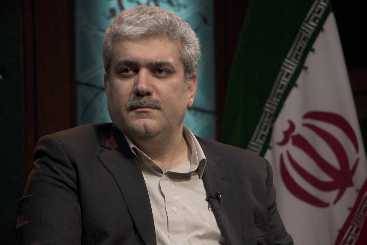 سورنا ستاری