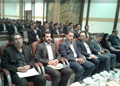 دکتر اکبری