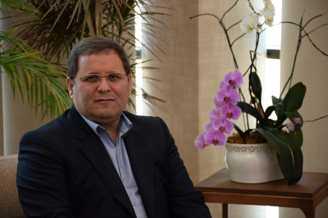 حسین مهری