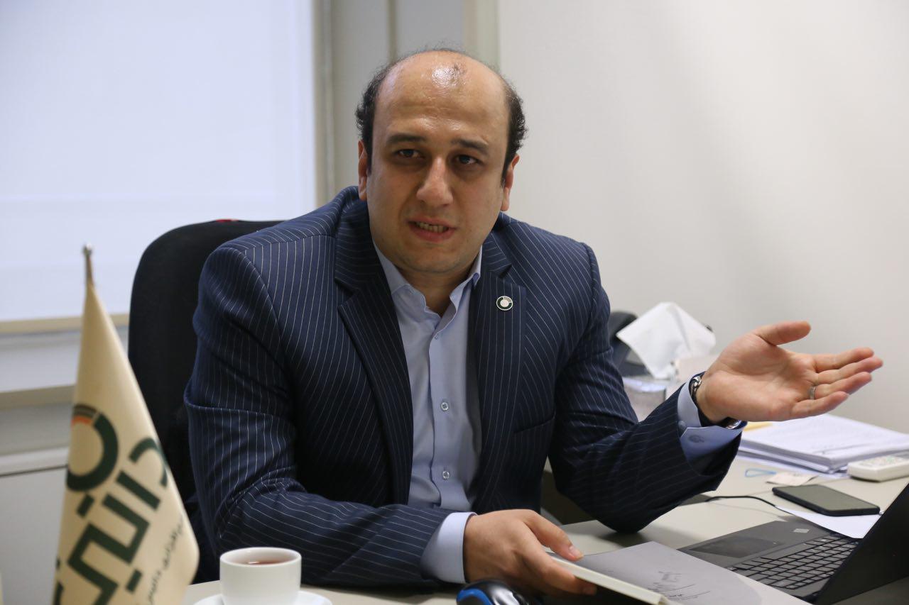 داتین