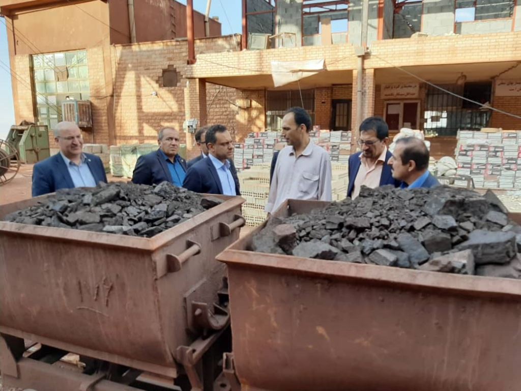 بازدید نجفی عضو هیئتمدیره بانک توسعه تعاون از شرکتهای تولیدی استان قم