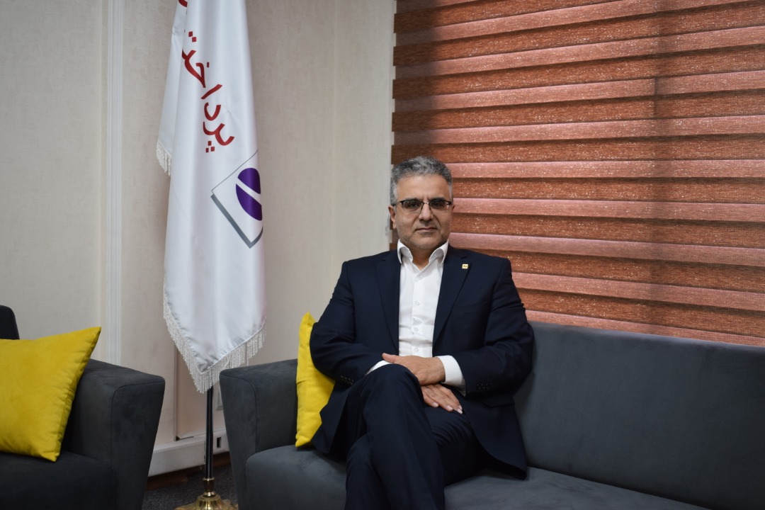 ییی