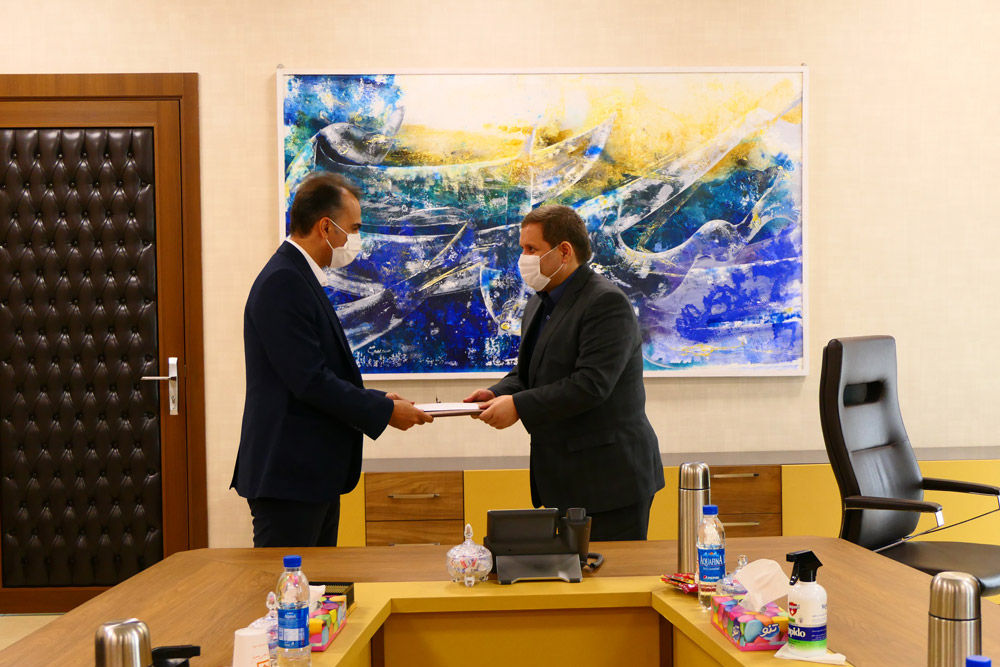 تقدیر مدیرعامل از پزشکان