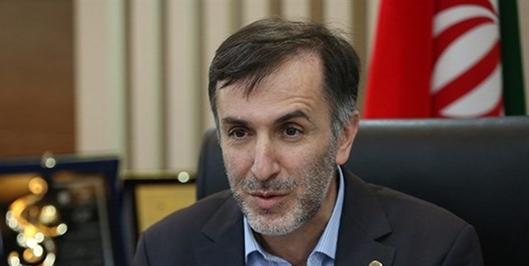 حمید زادبوم