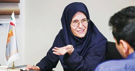 زهرا میرحسینی