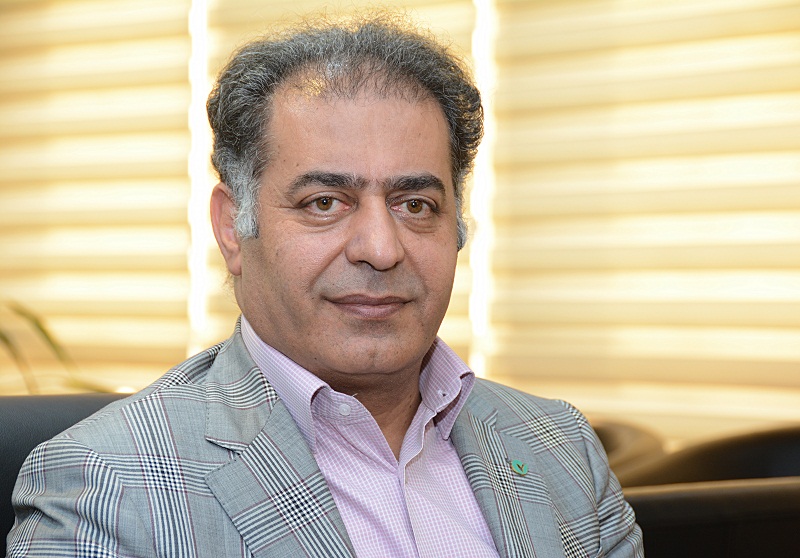 دکتر مرتضی اکبری 3