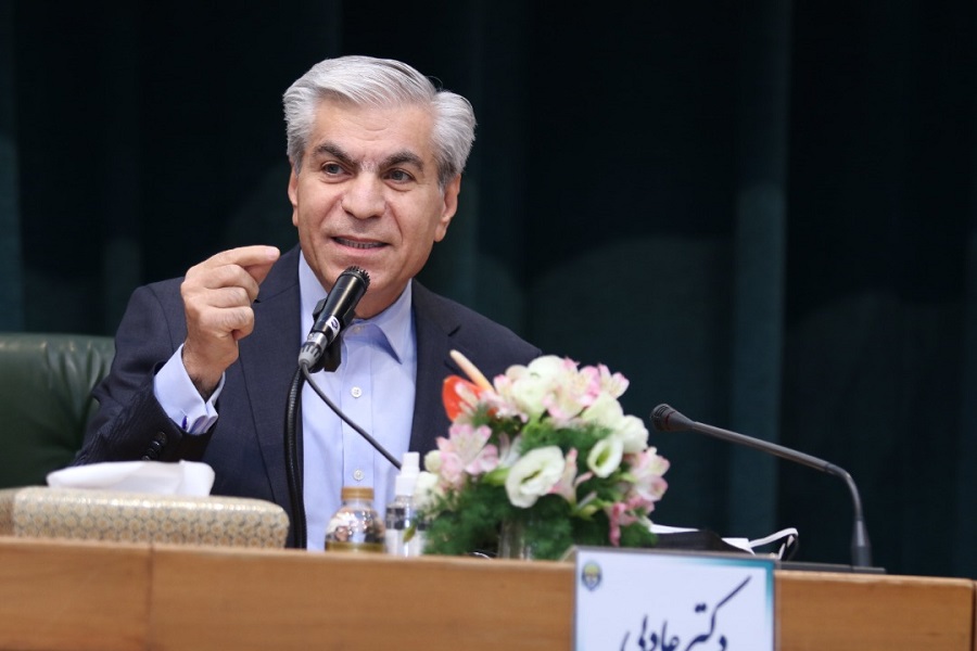 عادلی