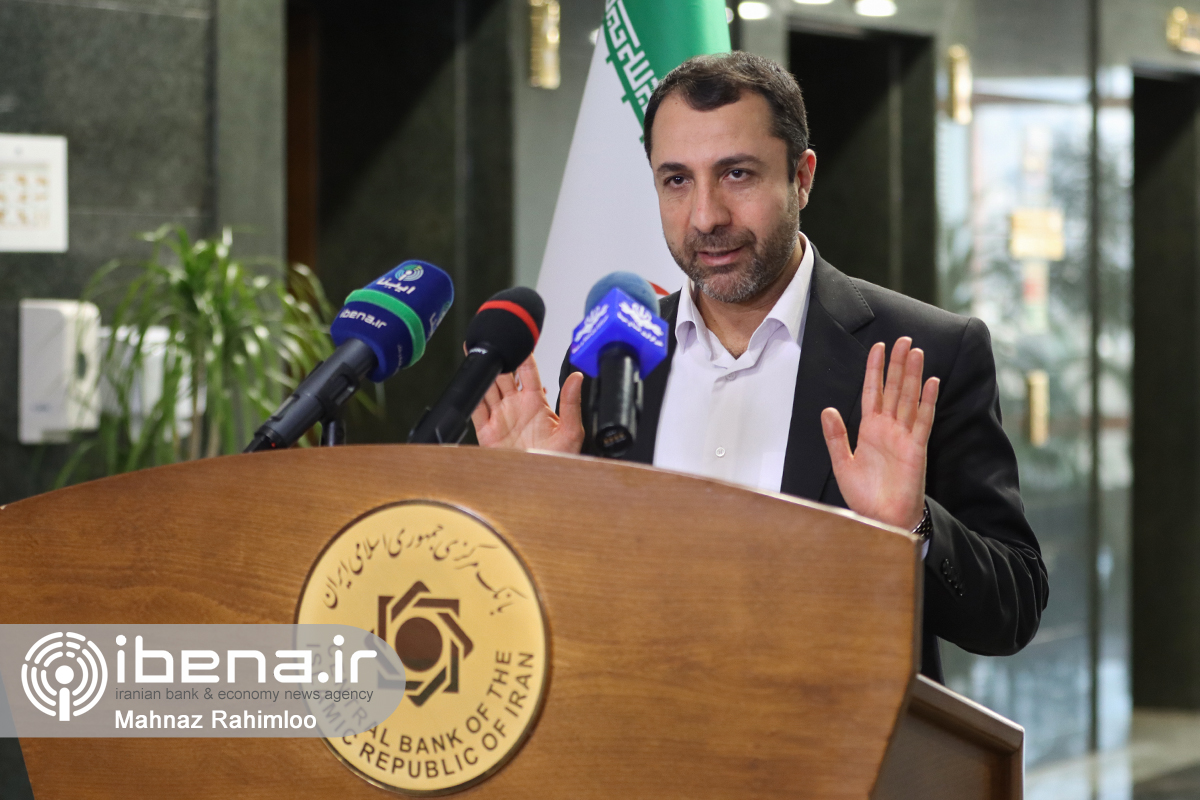 علی صالح آبادی