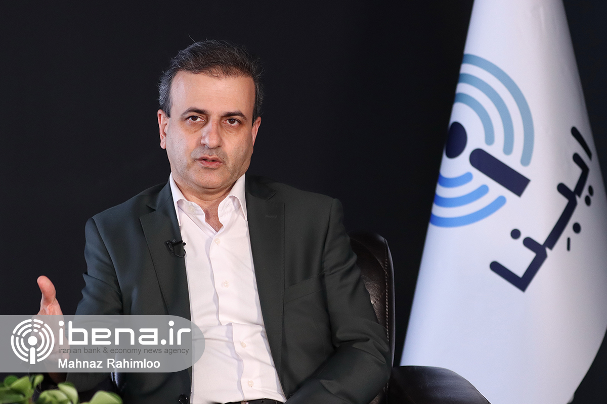 کامبیز میرکریمی