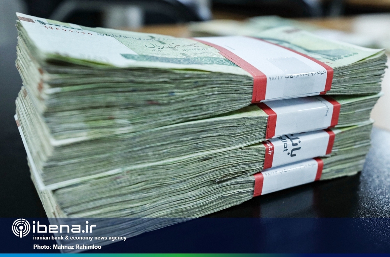 سقف ورود و خروج ریال توسط مسافران افزایش یافت