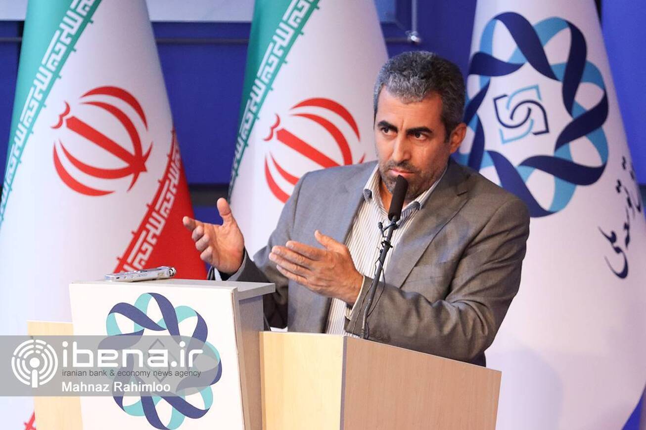 پیش بینی رئیس کمیسیون اقتصادی مجلس از کاهش نرخ ارز