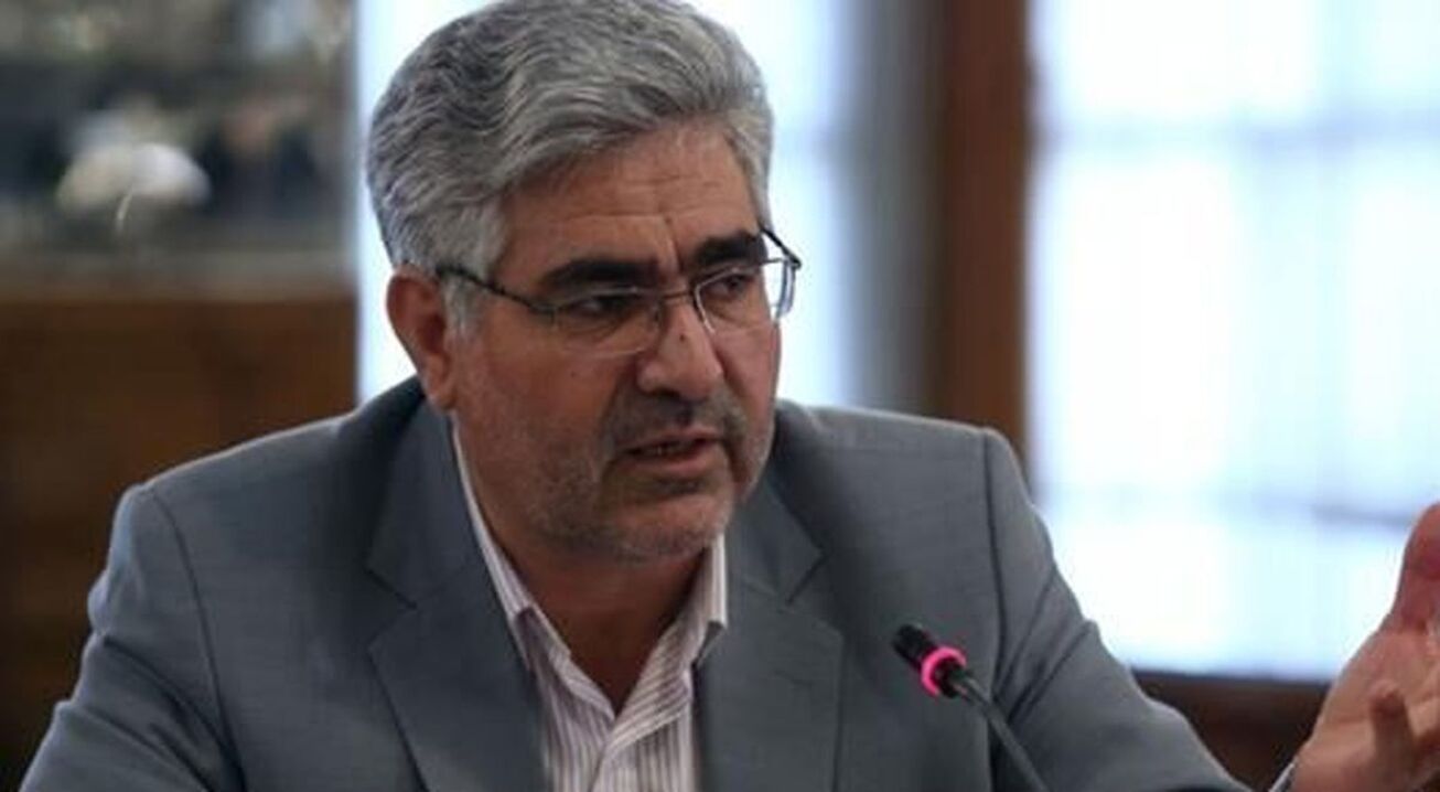 بازار ارز تحت تاثیر هیجانات احساسی/ نیازهای واقعی با نرخ معقول تامین می&zwnj;شود
