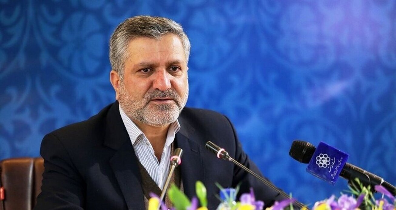 تعیین دستمزد کارگران با رویکرد سه جانبه گرایی در مرحله کارشناسی است