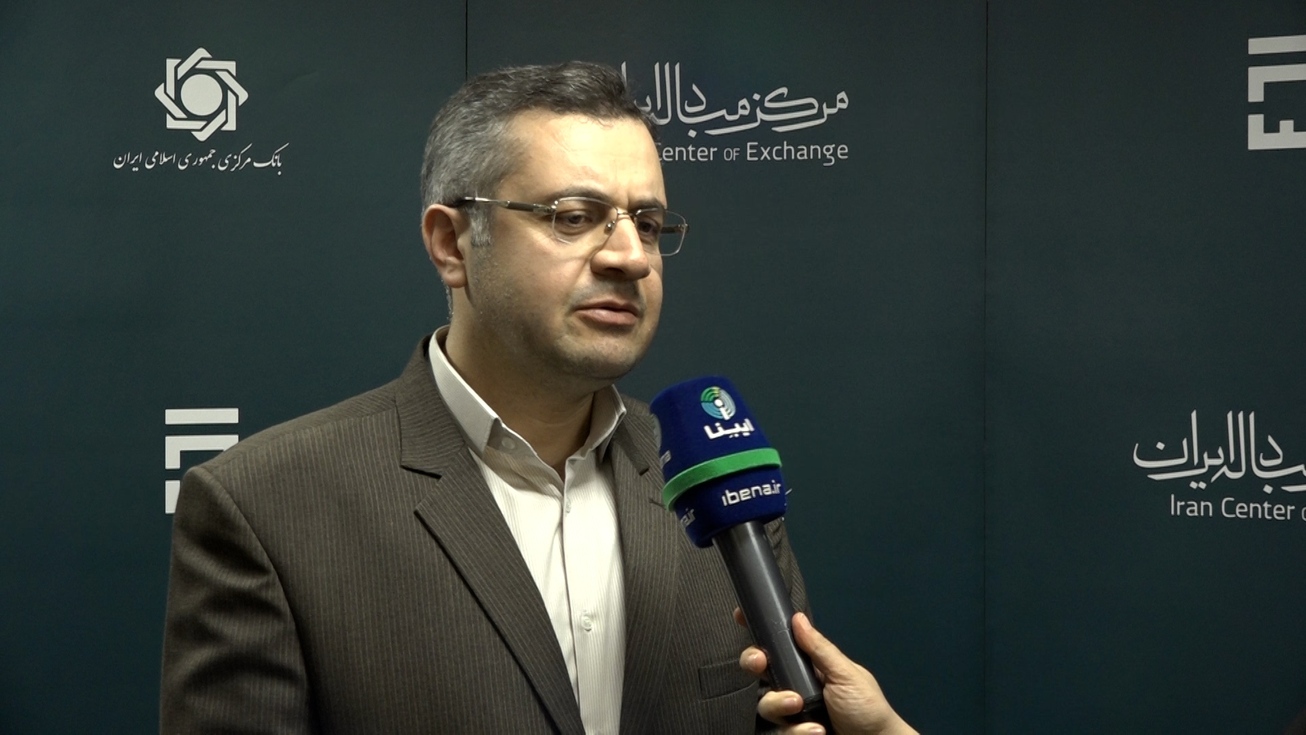 عرضه تمام ارزهای فولادی و پتروشیمی در مرکز مبادله ایران