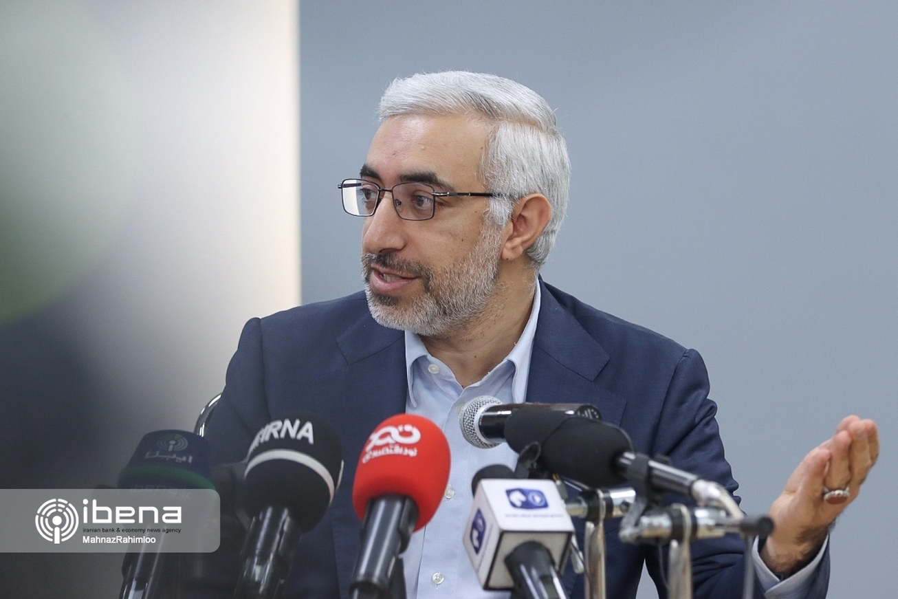 نظارت بر نهادهای مالی با همکاری بانک مرکزی و سازمان بورس