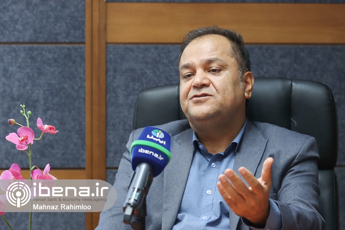فعالان بخش&zwnj; غیرمولد عمدتاً با حساب شخصی کار می&zwnj;کنند/ امکان اخذ مالیات از دلالان با تفکیک حساب&zwnj;ها