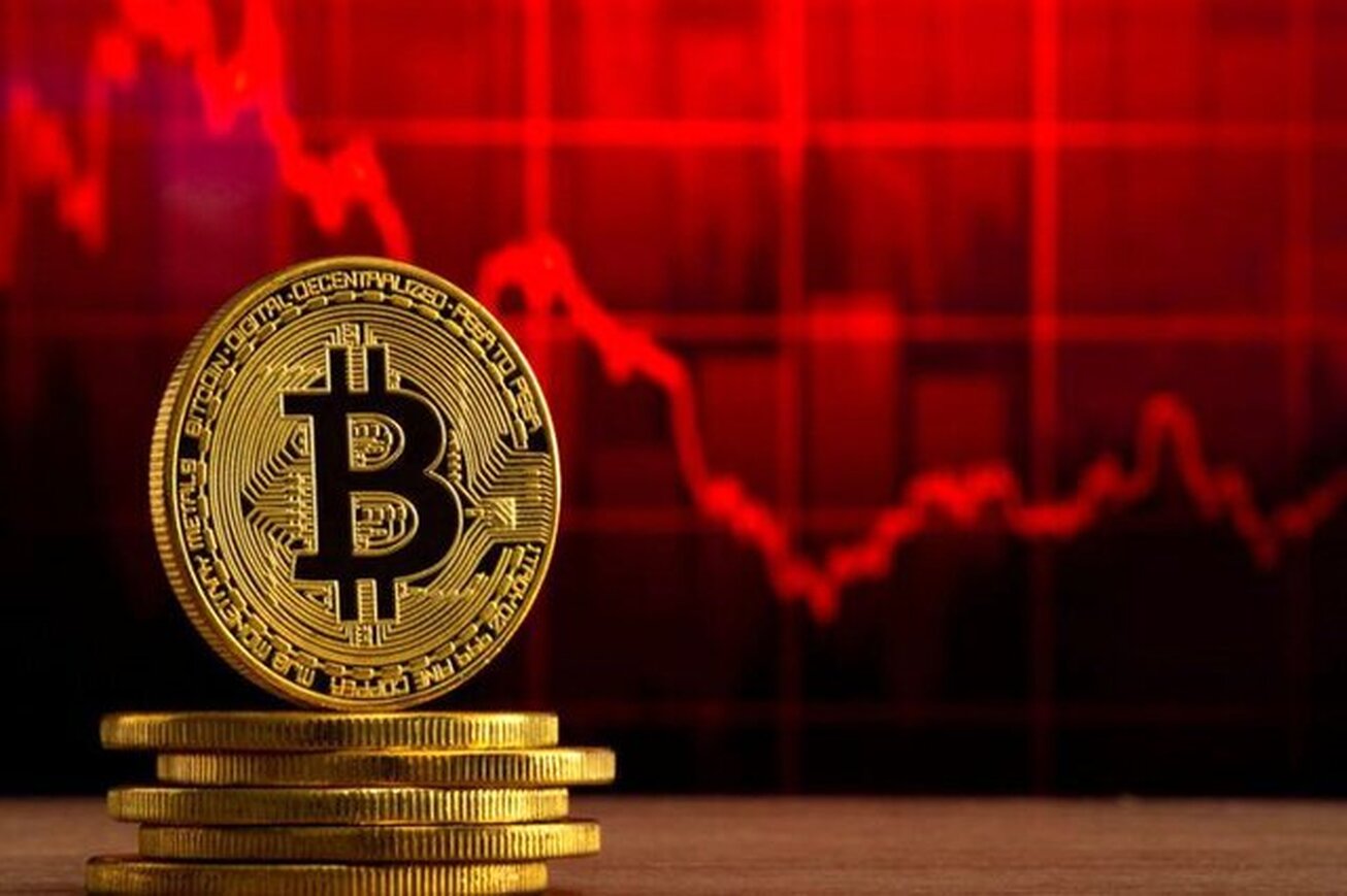 بیت&zwnj;کوین عقب&zwnj;نشینی کرد