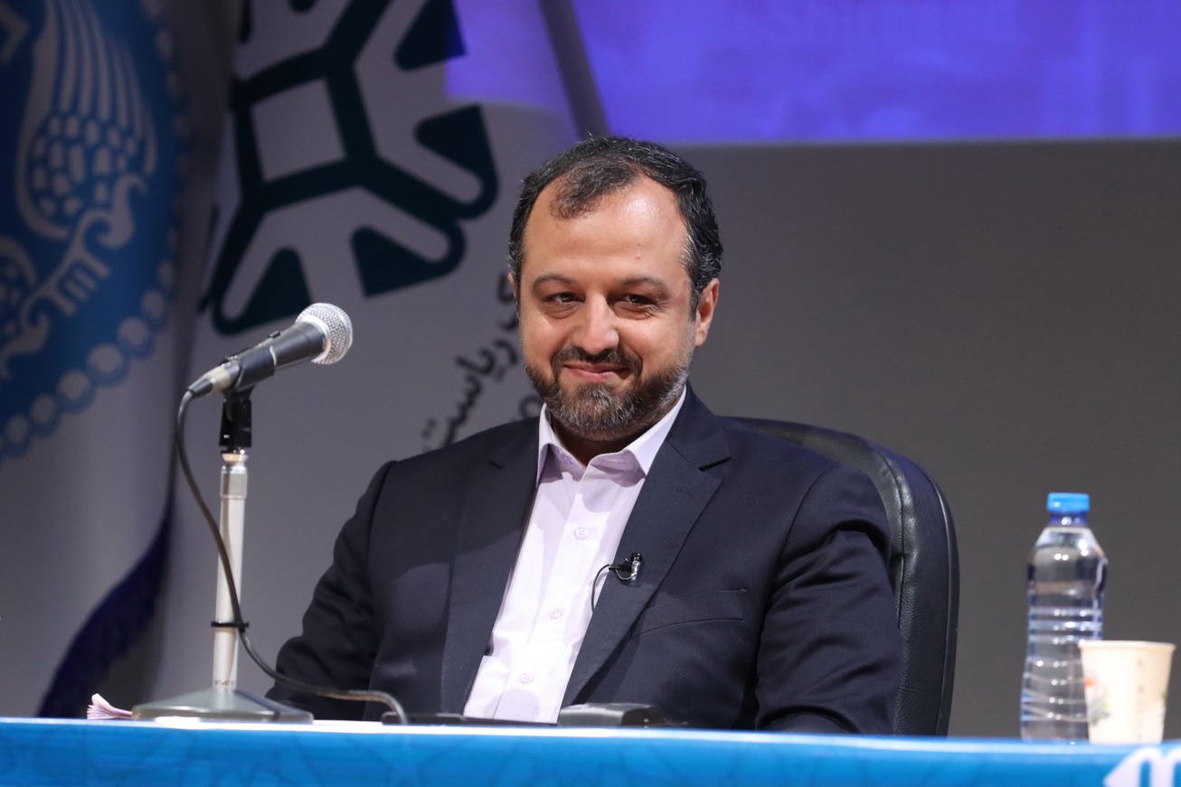 تامین مالی حقوق کارمندان و بازنشستگان با واگذاری اموال و دارایی&zwnj;ها
