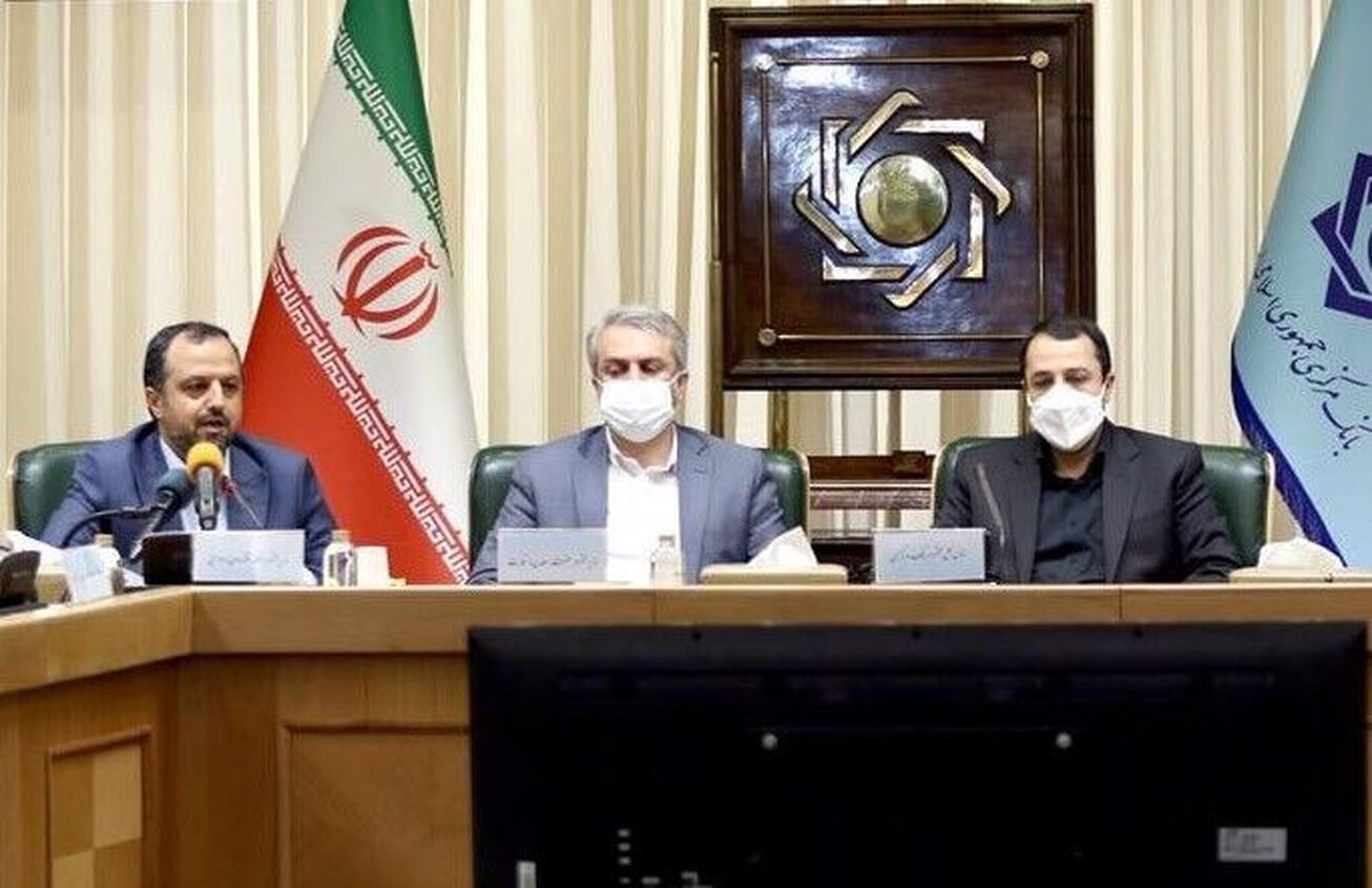 توافق ۲۲بندی خاندوزی، صالح&zwnj;آبادی و فاطمی&zwnj;امین برای حمایت از تولید