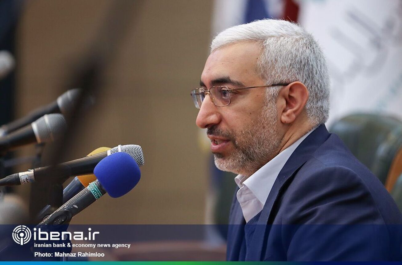 تعامل خوبی با بانک مرکزی داریم/ اعتماد سهامداران به بازار سهام را بر می&zwnj;گردانیم