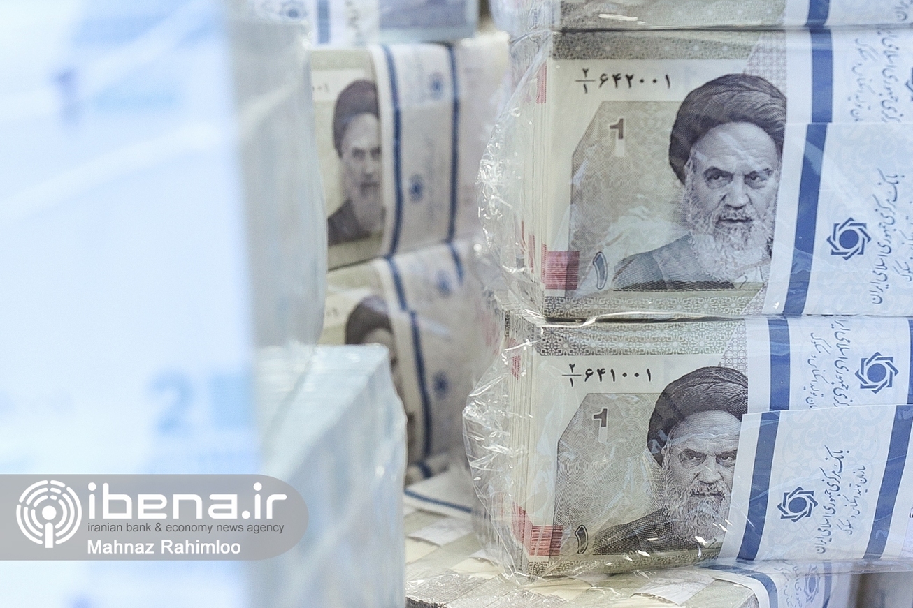 کاهش رشد نقدینگی و پایه پولی در ۵ ماهه امسال