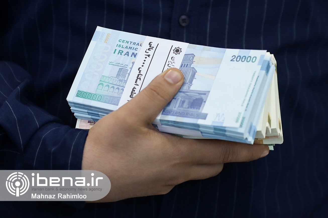 ابهام زدایی از فضای اقتصادی عامل ورود نقدینگی به بخش&zwnj;های مولد است