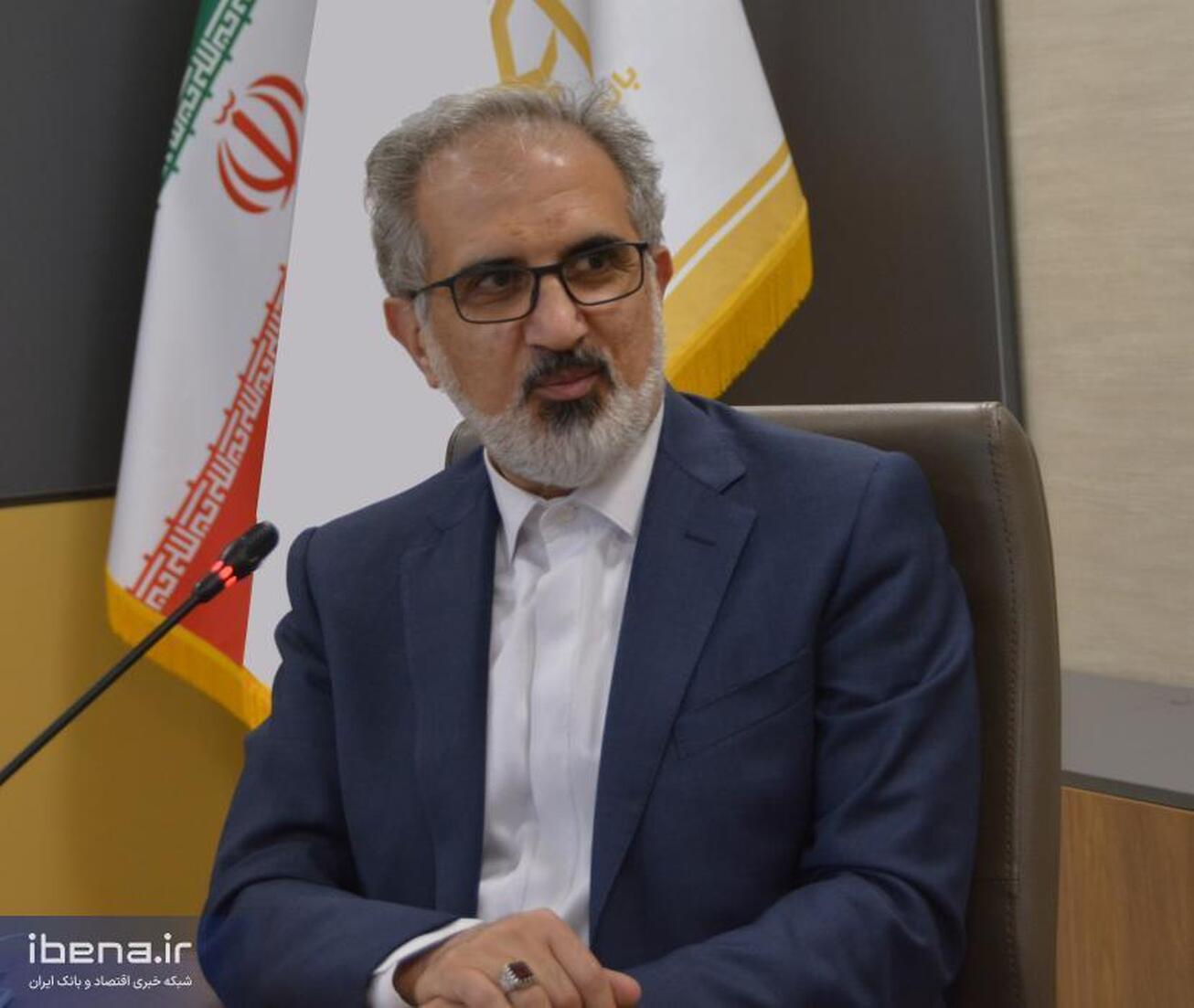 بانک&zwnj;ها با هدایت نقدینگی به سمت فعالیت های مولد، نقشی اساسی در كنترل تورم دارند