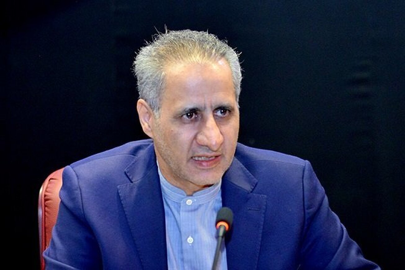 تقویت بورس و بنگاه&zwnj;ها با کاهش نرخ تسعیر ارز پتروشیمی&zwnj;ها