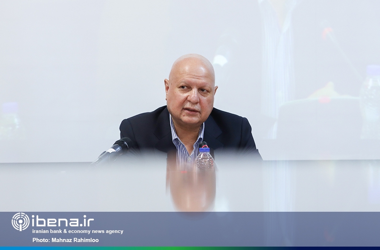 واکنش میرکاظمی به مسئول دفتر روحانی؛ سکوت کنید برای اعتبارتان بهتر است!