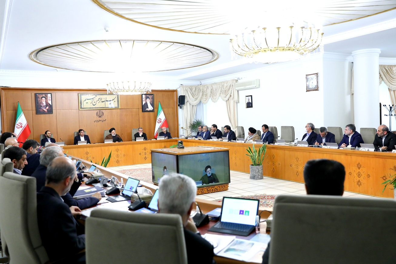 سه تغییر در دولت؛ منظور جایگزین میرکاظمی شد