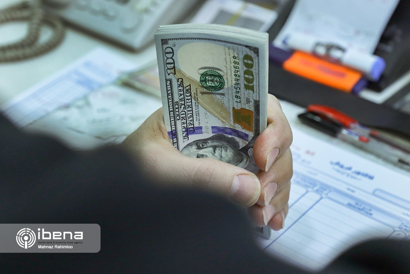 تقویت بازار سرمایه و مهار تورم با اصلاح نرخ تسعیر ارز پتروشیمی&zwnj;ها