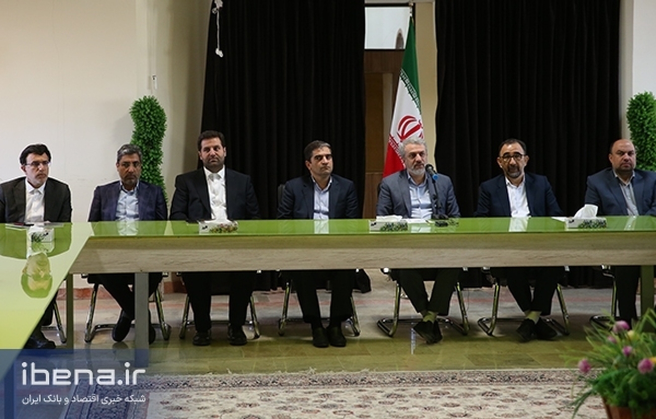 رشد بی&zwnj;نظیر سرمایه&zwnj;گذاری در سال ۱۴۰۱/ آمار اشتغال صنعتی، اوج گرفت