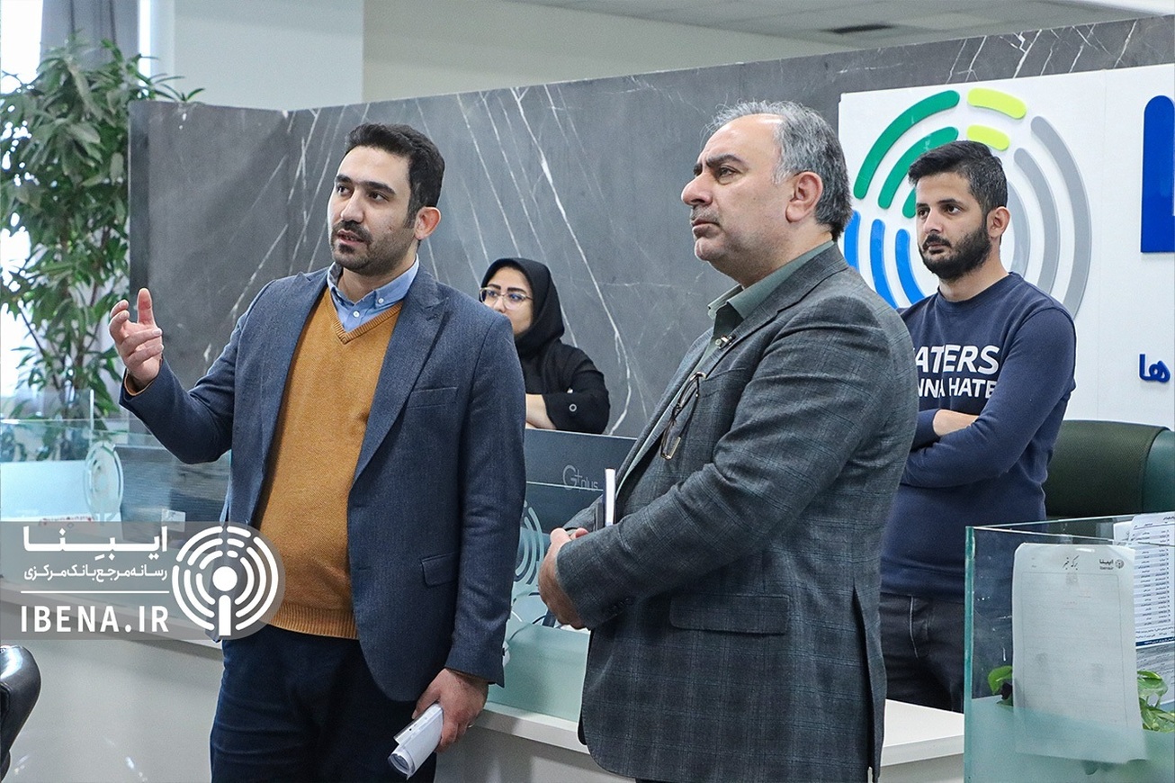 بازدید رئیس موسسه آموزش عالی بانکداری از موسسه مطبوعاتی بازار پول و ارز