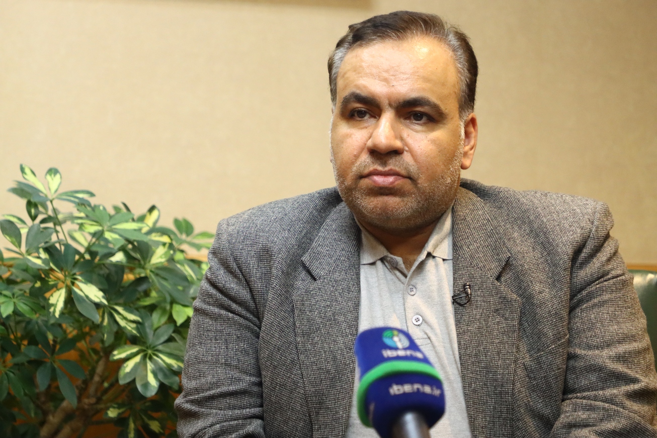 بانک مرکزی در دوره جدید هر سه عامل بازار ارز را کنترل کرد