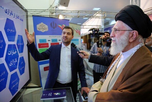 عبور صادرات دانش‌بنیان‌ها از ۲ میلیارد دلار تا پایان امسال/تکمیل زنجیره‌های ارزش اقتصاد