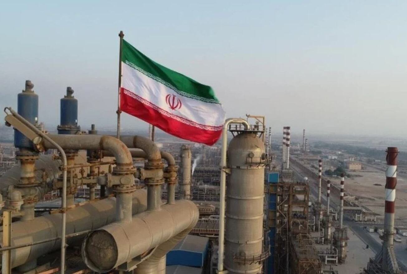 بلومبرگ: تشدید تحریم&zwnj;ها علیه نفت تهران، بازار&zwnj;های جهانی را مختل می&zwnj;کند