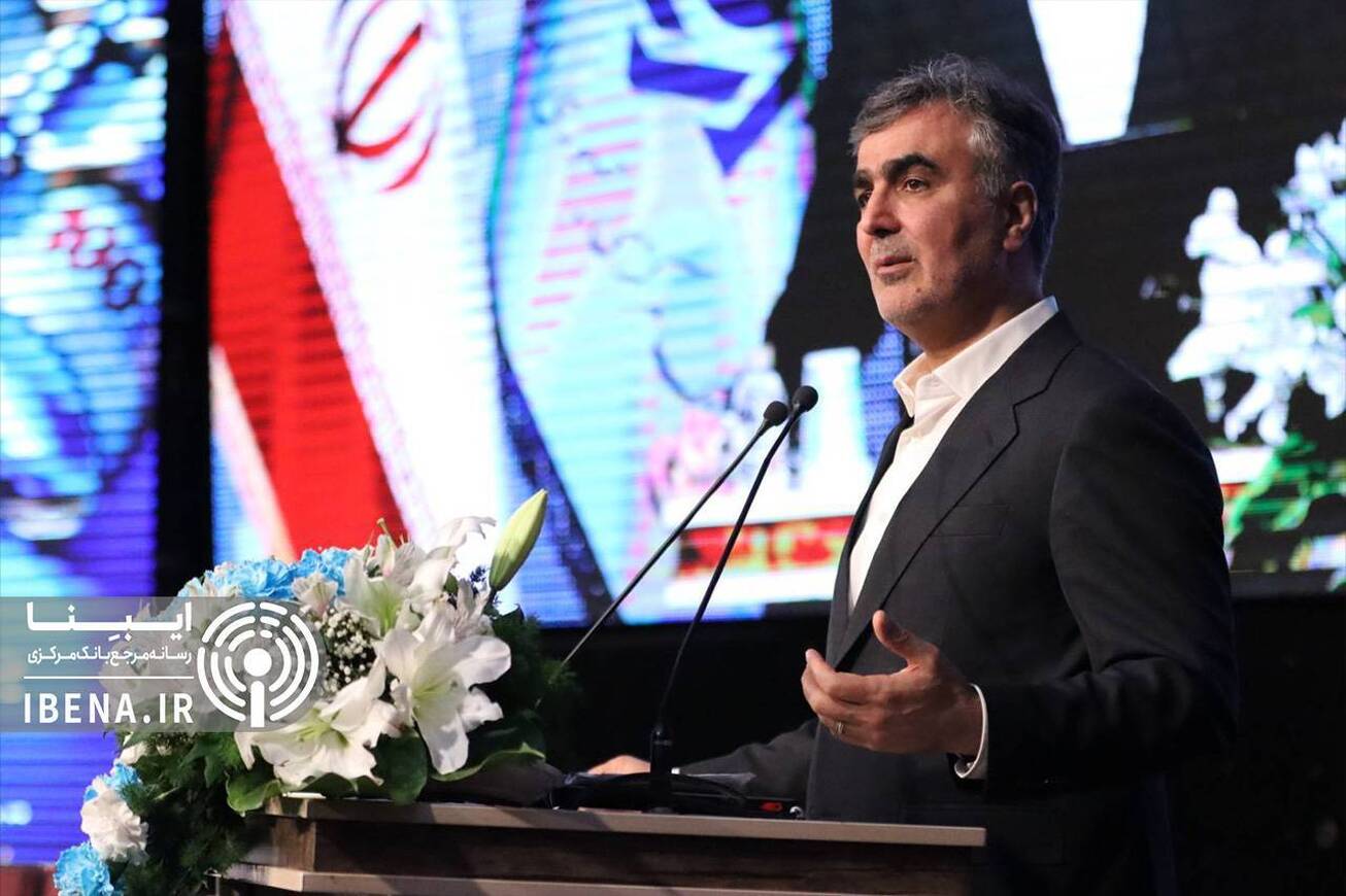 تداوم حضور فعالانه بانک مرکزی در بازار ارز/ ایران جزو ۵ کشور اول دنیا در صنعت پرداخت الکترونیک است