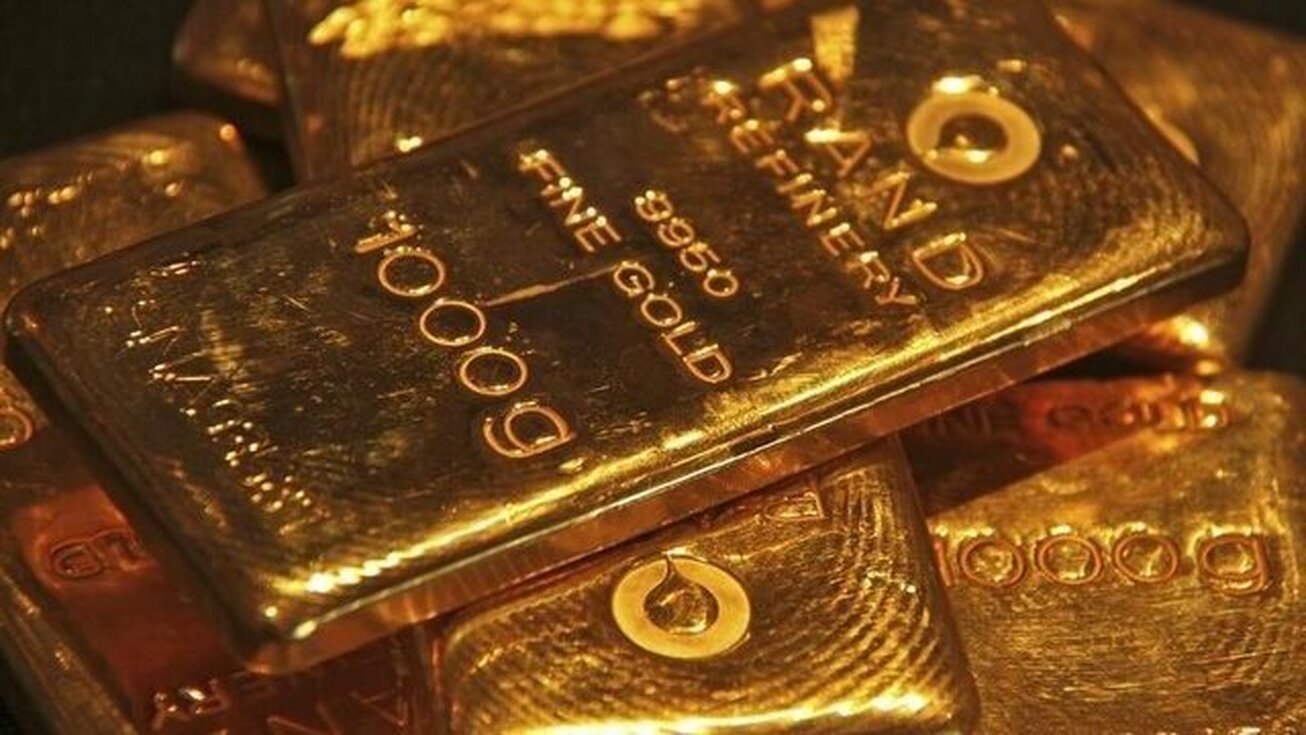 طلای جهانی رنگ عوض کرد