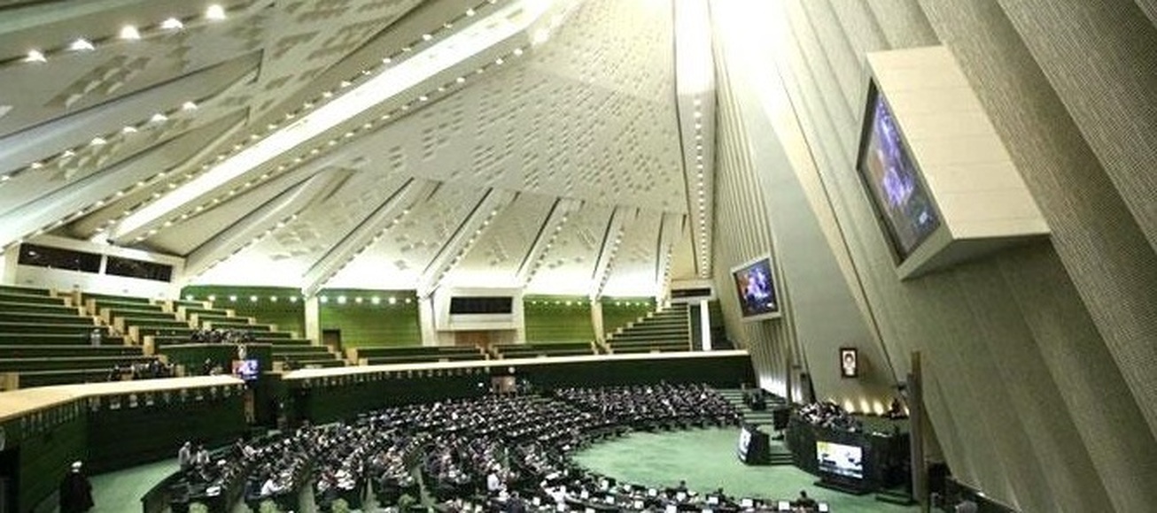 موافقت مجلس با دوفوریت لایحه تسهیل در واردات خودرو
