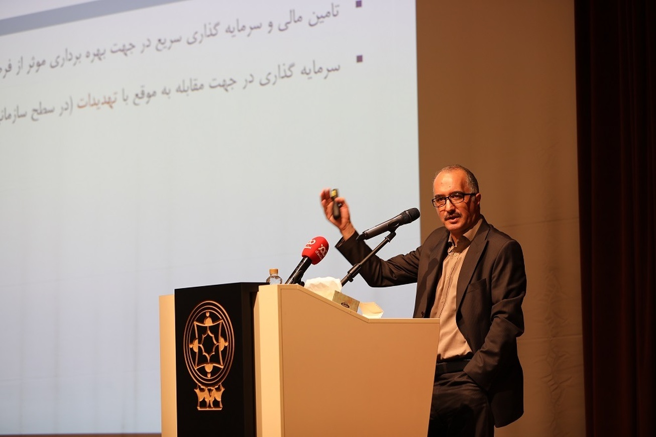 پی&zwnj;ریزی اقتصاد هوشمند در کشور نیازمند سالانه یک میلیارد دلار سرمایه&zwnj;گذاری است