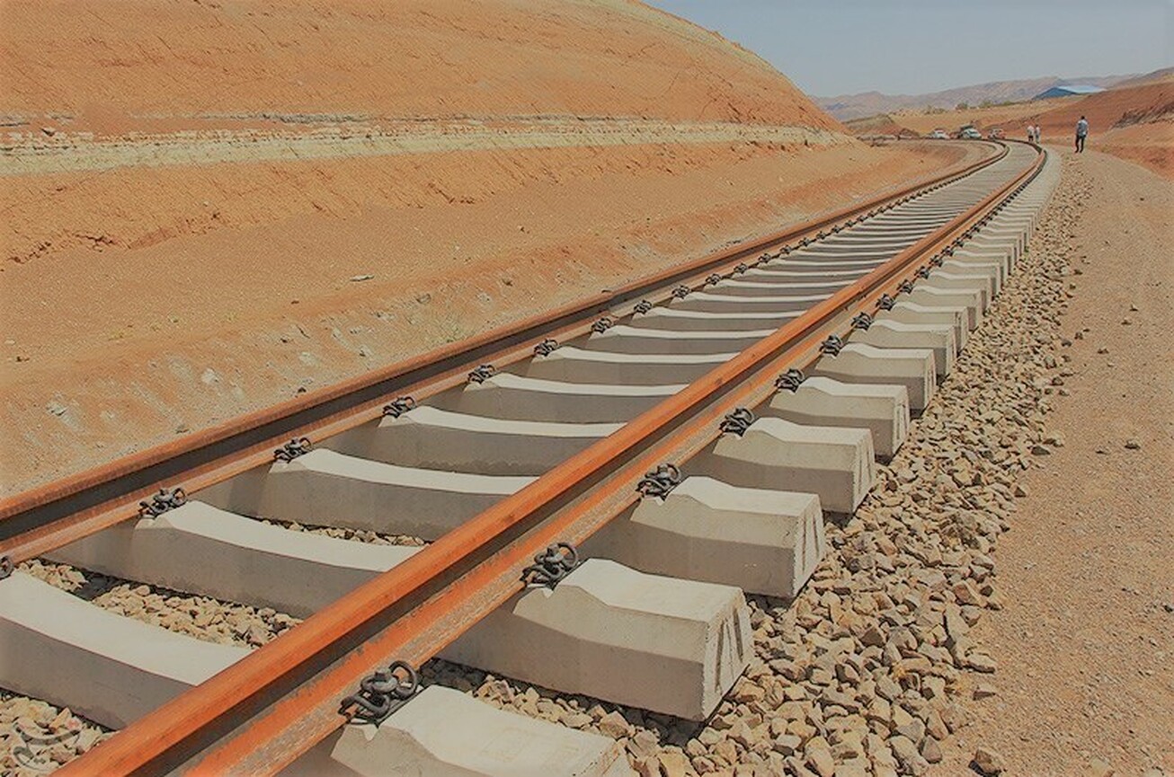 عایدی ۲۰ میلیارد دلاری ایران از ترانزیت با اجرایی شدن راه آهن رشت- آستارا