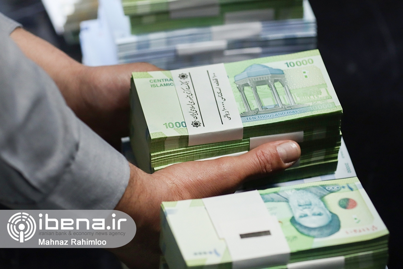 اهتمام دولت برای کنترل تورم از مسیر انضباط بخشی به سیاست&zwnj;های مالی و پولی