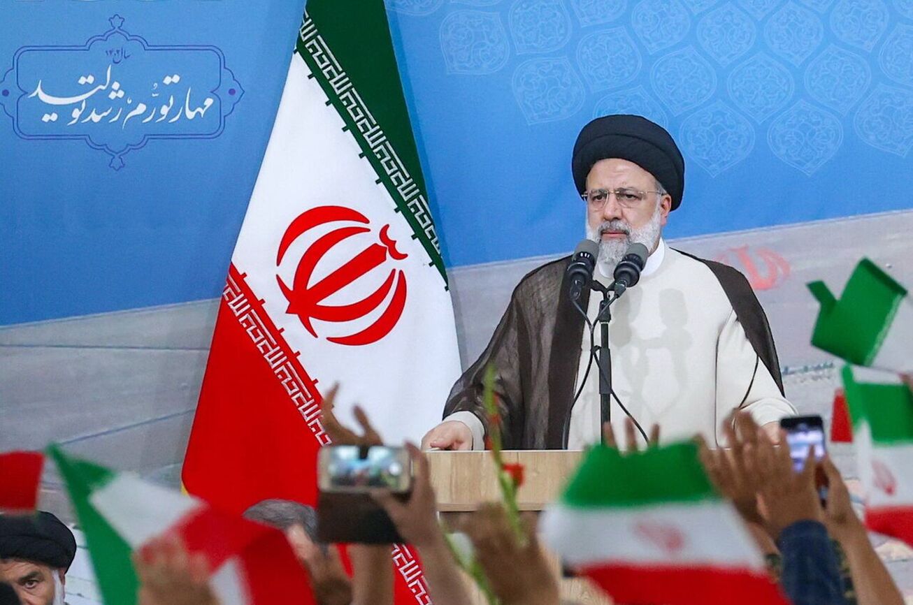تاکید رییس جمهور بر ادامه افزایش ظرفیت تولید نفت کشور/ ضرورت جلوگیری از خام فروشی در صنعت نفت و گاز کشور