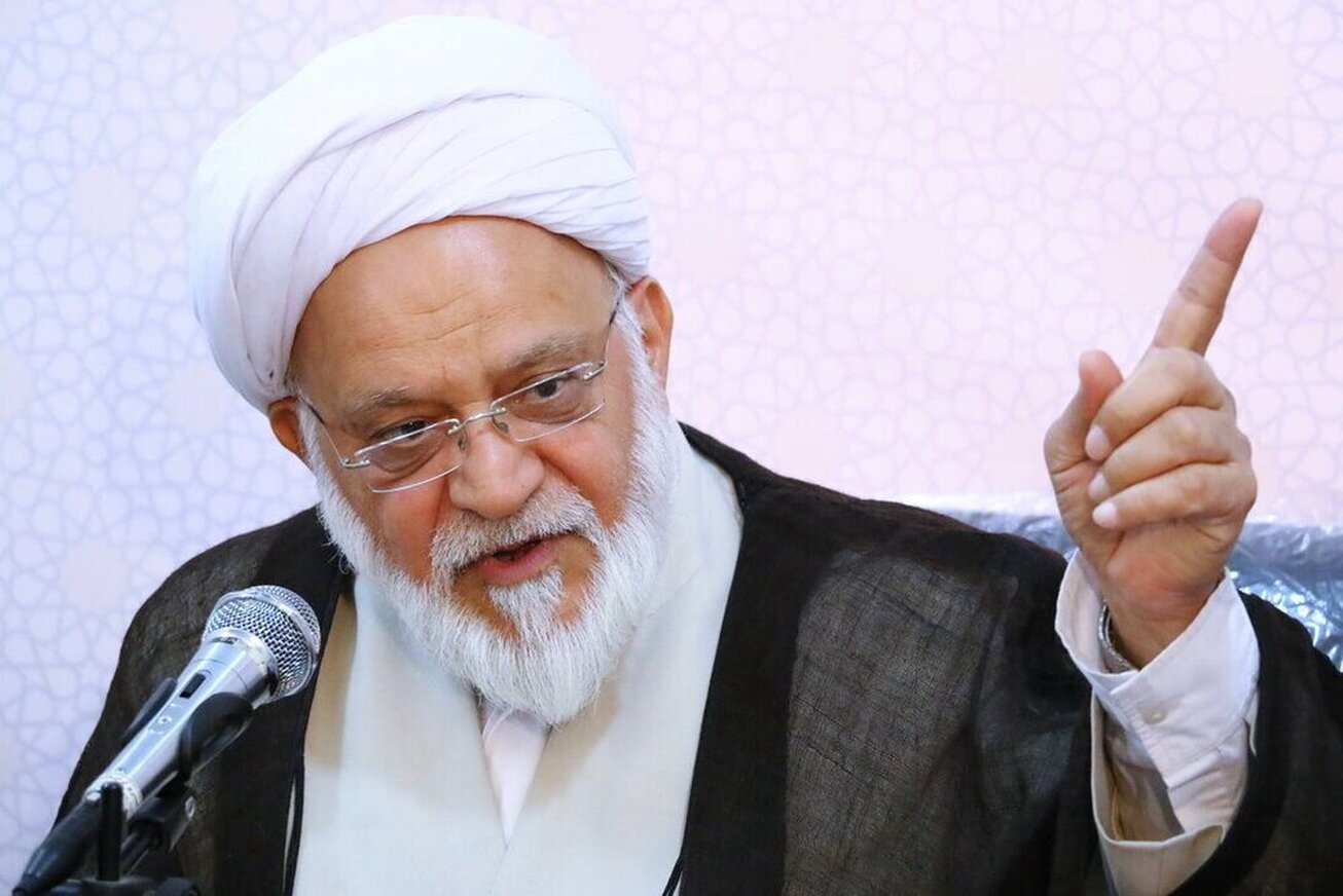 ضرورت افزایش اختیارات بانک مرکزی برای مدیریت بازار ارز و کنترل تورم/ سیاست&zwnj;های اخیر موجب تثبیت قیمت ارز می&zwnj;شود