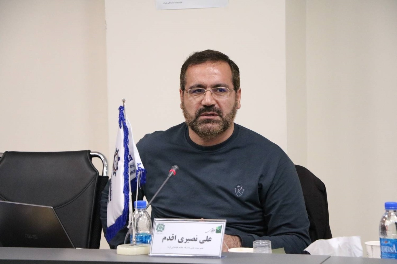 نقشه ارزی و تجاری کشور باید با یکدیگر منطبق شود