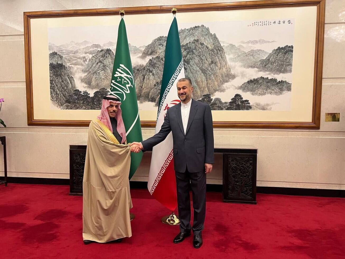 تأثیر سفر وزیر خارجه عربستان بر بازار ارز